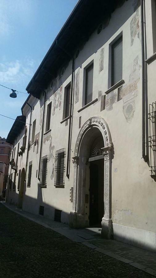 Palazzo Guerrieri Da Fermo Lejlighed Mantova Eksteriør billede